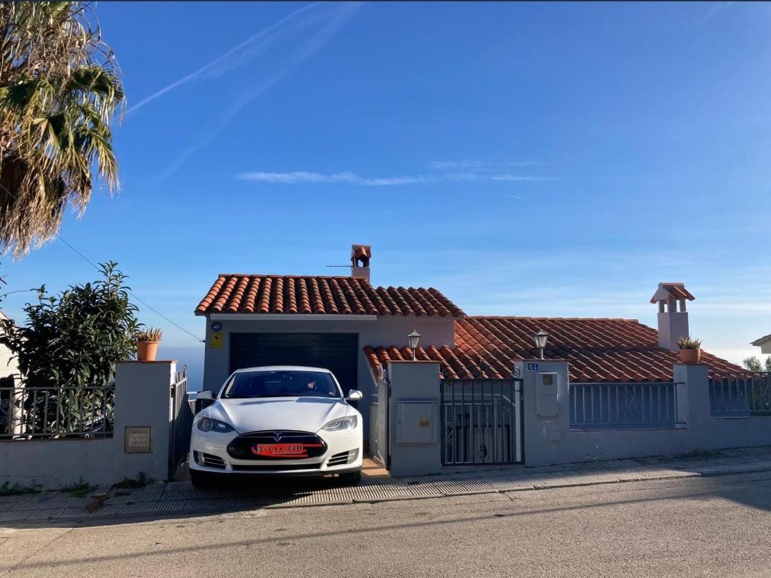 Seahomes Vacations, La Casa Blue Mediterranean Lifestyle Бланес Екстериор снимка