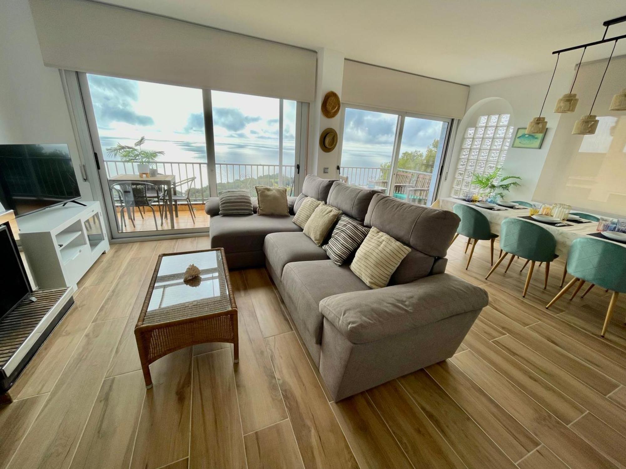Seahomes Vacations, La Casa Blue Mediterranean Lifestyle Бланес Екстериор снимка