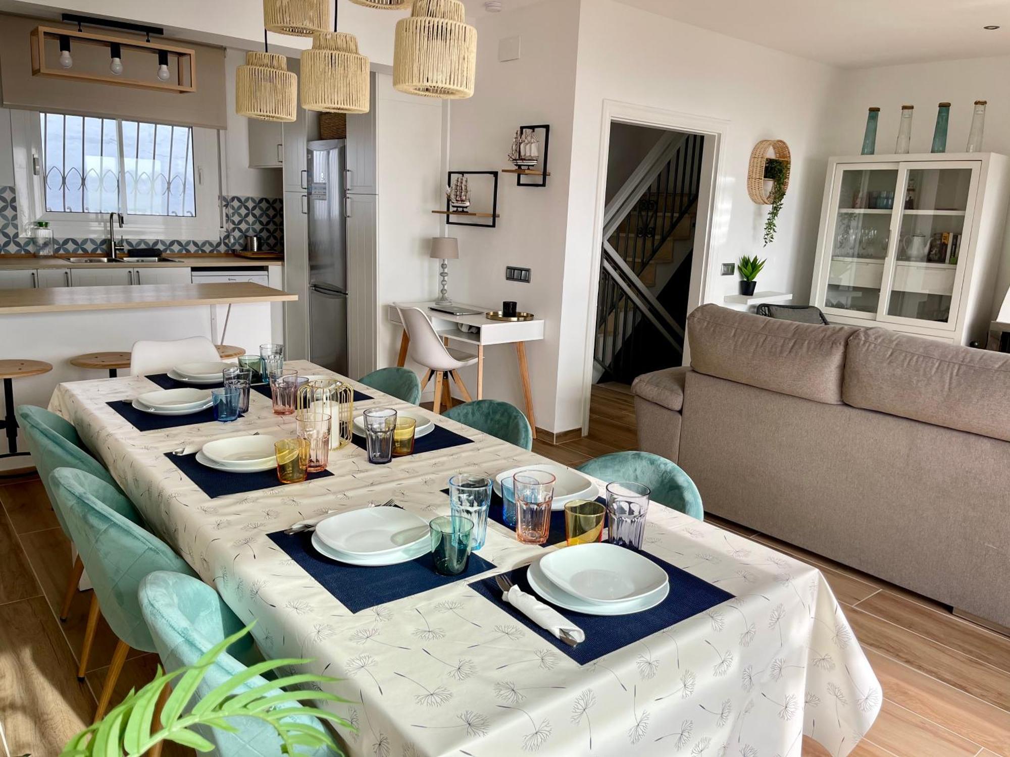 Seahomes Vacations, La Casa Blue Mediterranean Lifestyle Бланес Екстериор снимка
