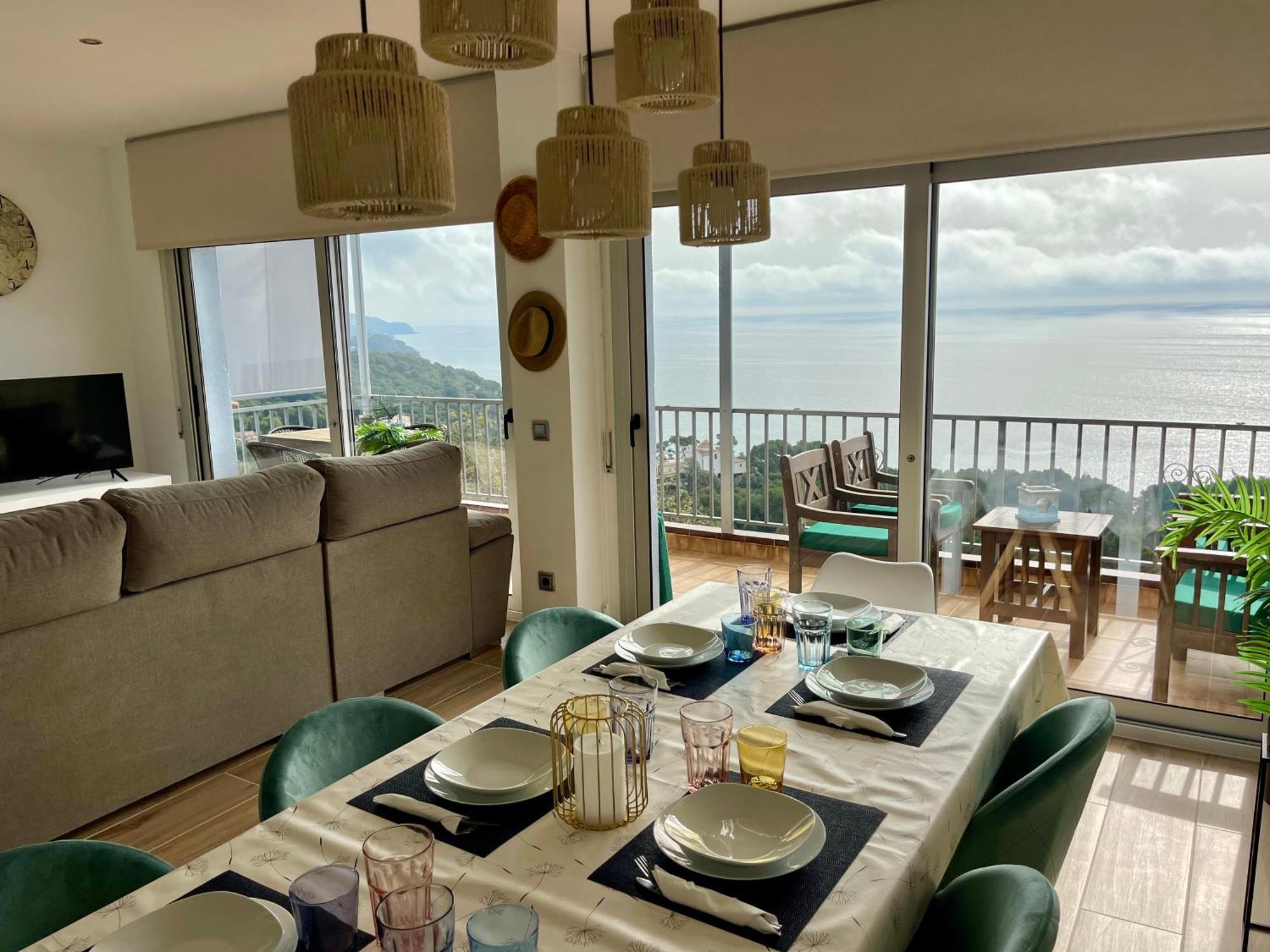Seahomes Vacations, La Casa Blue Mediterranean Lifestyle Бланес Екстериор снимка