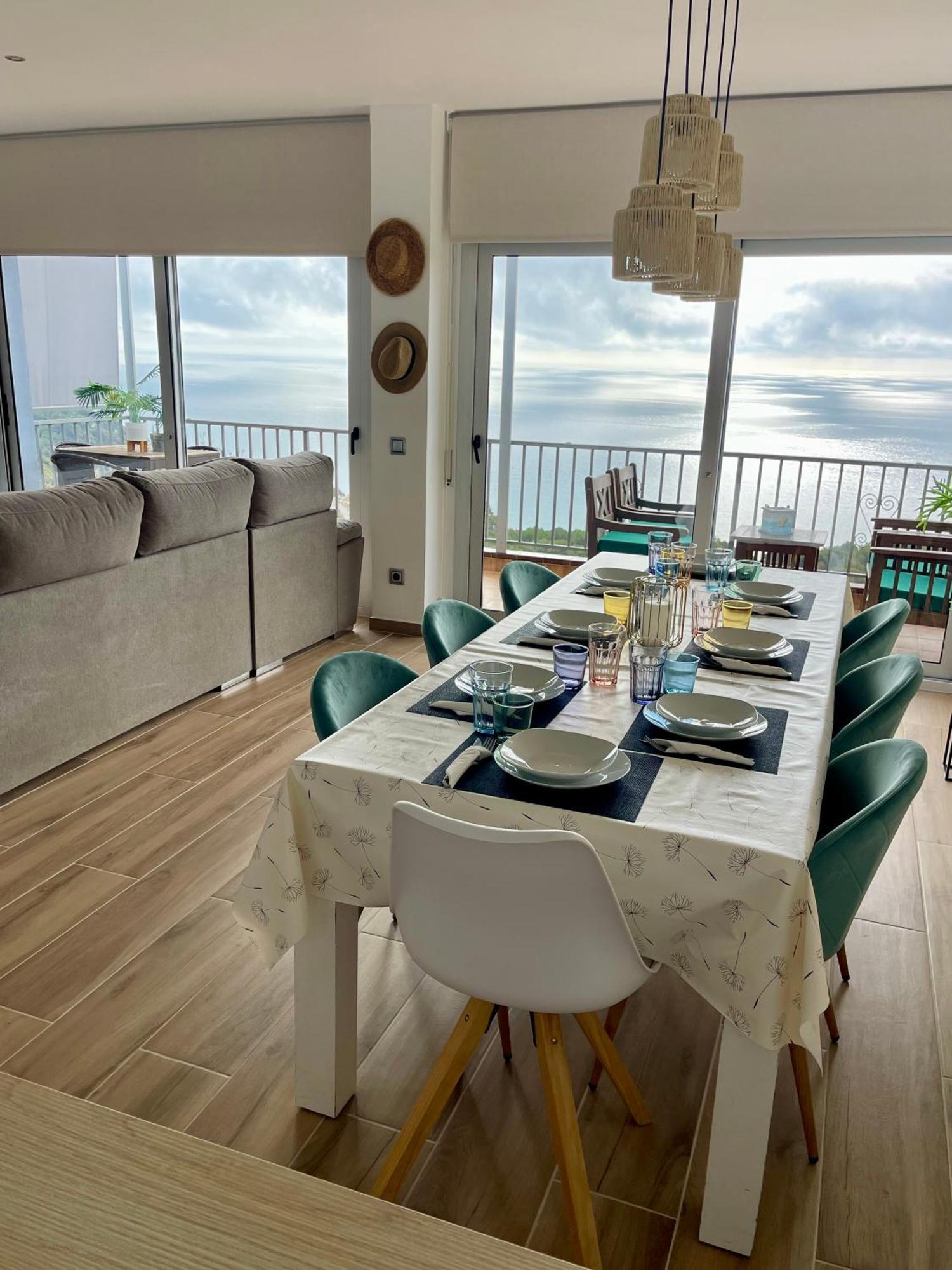 Seahomes Vacations, La Casa Blue Mediterranean Lifestyle Бланес Екстериор снимка