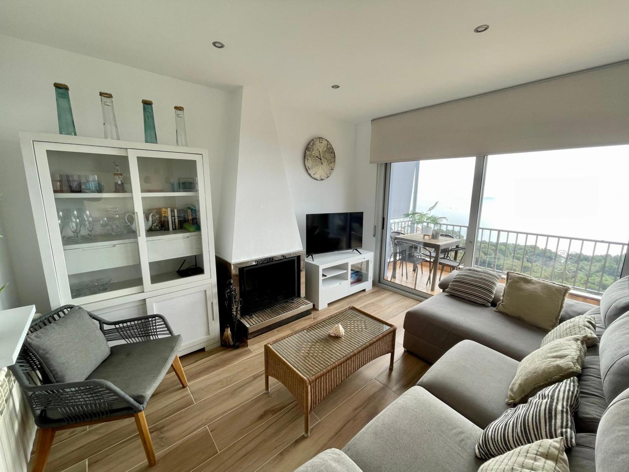Seahomes Vacations, La Casa Blue Mediterranean Lifestyle Бланес Екстериор снимка